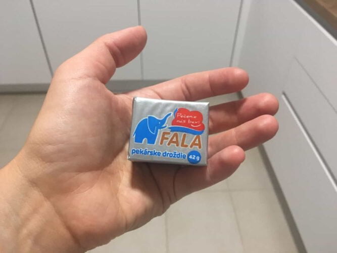 This image has an empty alt attribute; its file name is image-29.jpg